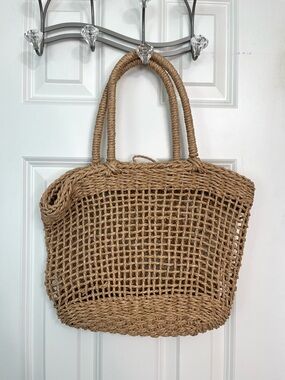 Woven Straw Mesh Tote Bag NWOT